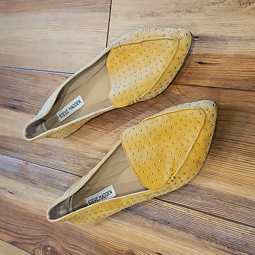 Steve madden yelling flats